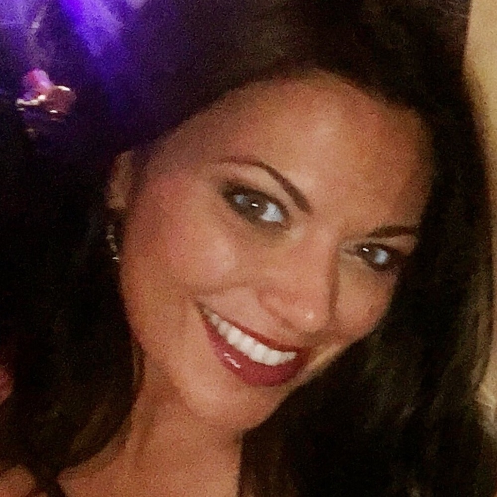 Meet your Posher, Courtney